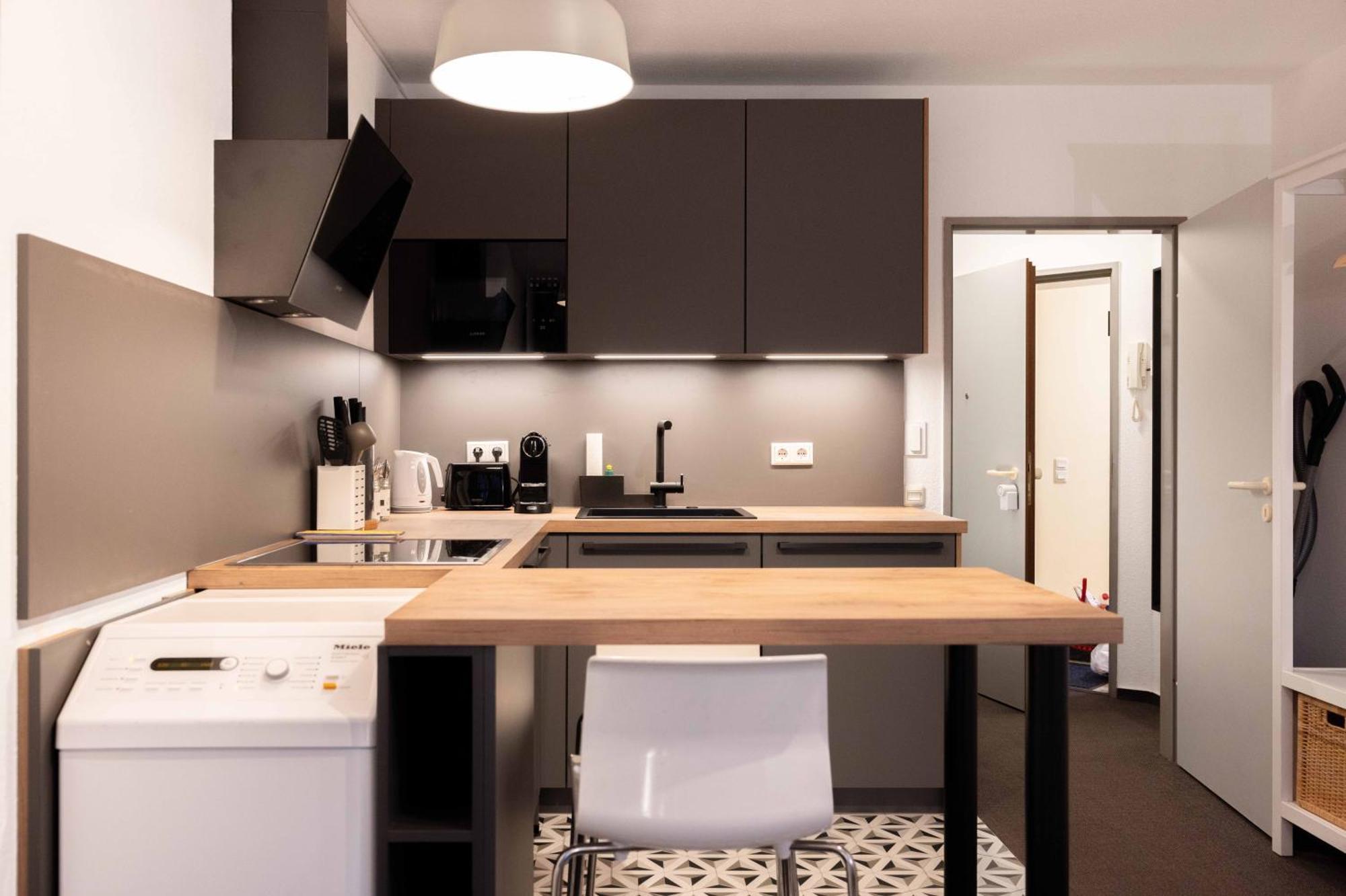 Zentrale Ruhige Wohnung Mit Parkplatz Paderborn Kültér fotó
